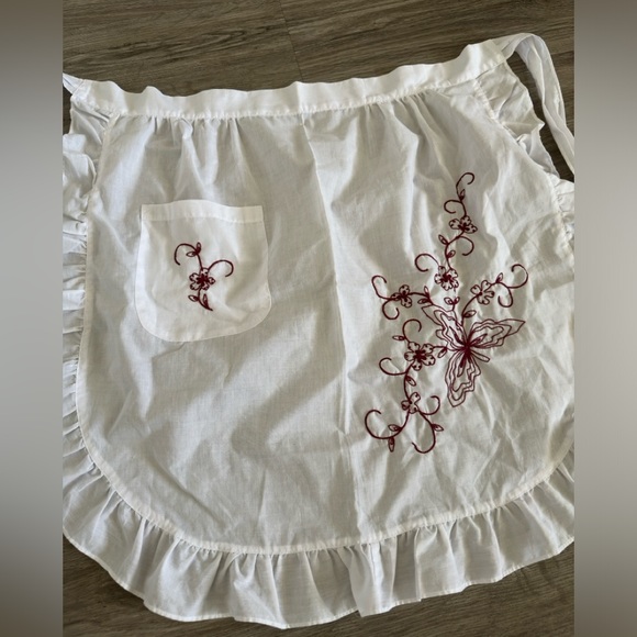 Vintage Handmade Apron - Picture 2 of 4